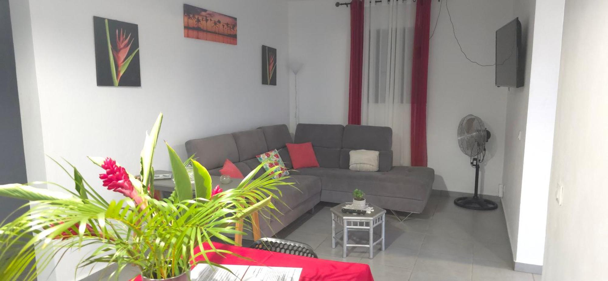Maison Laurencia - Appartement De L'Etage Sainte-Anne  Luaran gambar